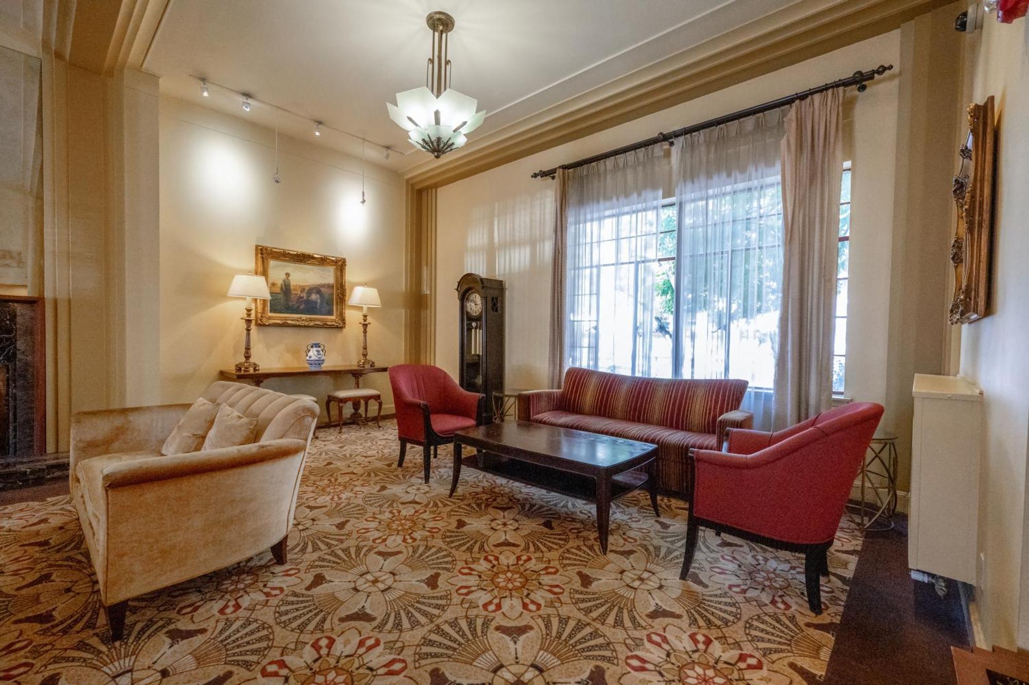 The Baroness Hotel Сиэтл Экстерьер фото